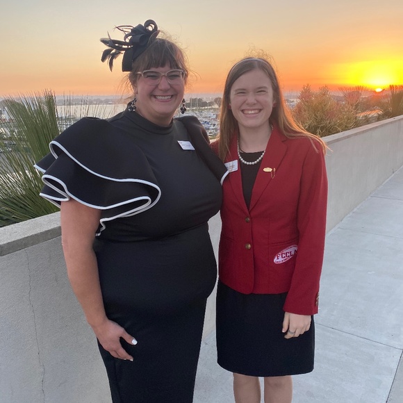 Meet your Posher, Nicki - Picture 4 of 4